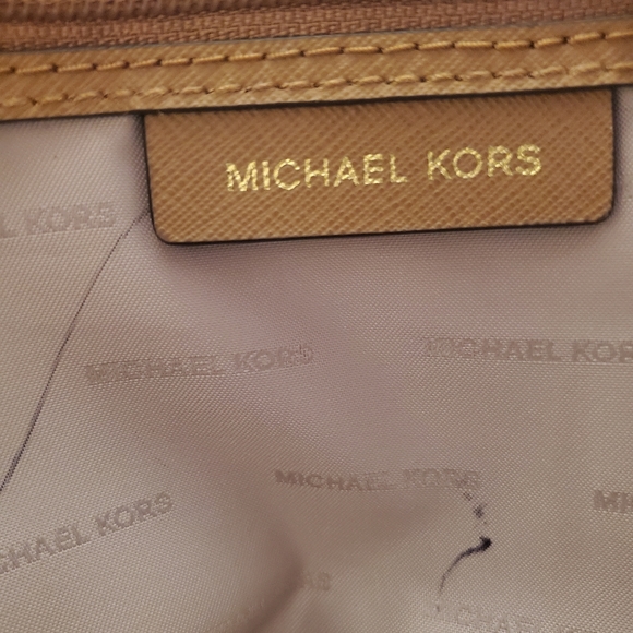 Michael Kors MK Brown Leather Bag Monogram Logo Crossbody Messenger EUC - Picture 12 of 16